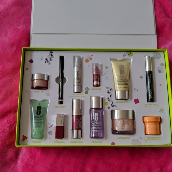 Clinique Other - NEW! CLINIQUE PARTY FAVORITES! 12 ITEMS! CHECK IT!